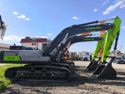 Экскаватор гусеничного типа ZE 370E Eng arzon narxda самы низкие цены