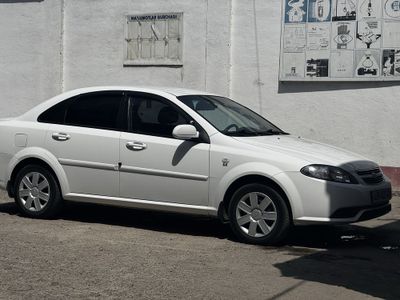 Gentra 2016 yil 91000 km yurgan