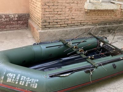 Продается лодка надувная