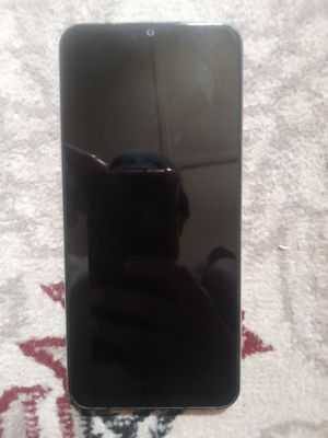 Телефон сотилади vivo y 22