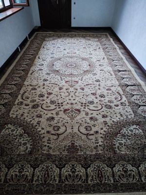 gilam holati zor 3*5.5 metr