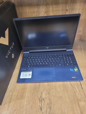 HP Victus 15-fa0033dx Intel Core i5-12450H