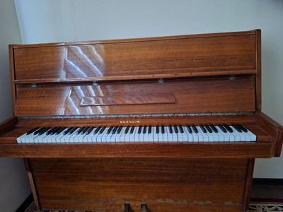 Пианино Рига Pianino