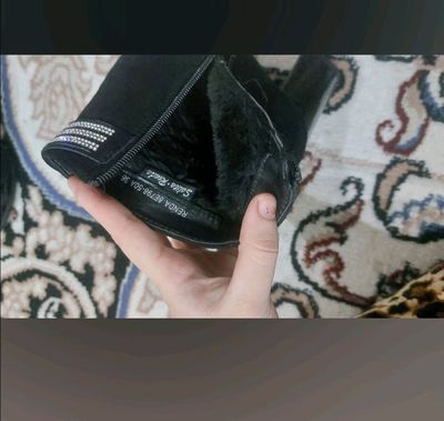 salita renda : Razmer36 yangi 1marta kiylgan