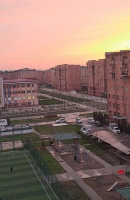 Сдаётся 1 комната с мебелью и бытовой техникой