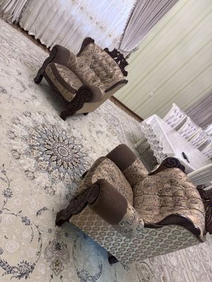 Divan srochna sotiladi kamplekt