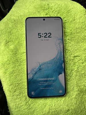 Продается Samsung S22 8/256