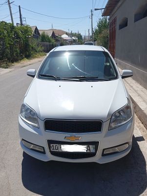 Продается нексия3