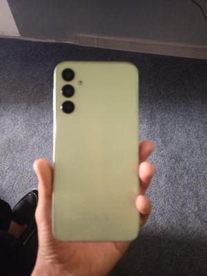 Samsung A24 sillu tel