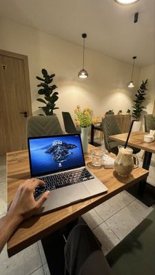 Talabalar va ijodkorlar uchun - MacBook Pro M2 - 13.3