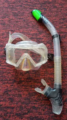 Продаю маску для подводного плавания