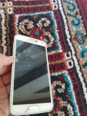 Galaxy 5s смартфон