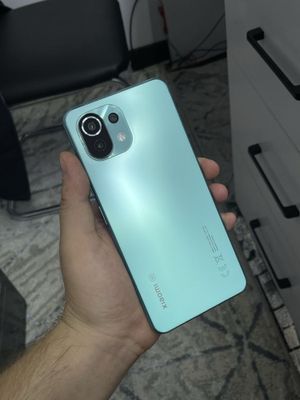Xiaomi 11 lite 8,128GB ideal xolati