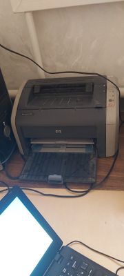 hp laserjet 1010 printer sotiladi rangsiz