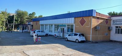 Тахиатош тумани Бабанов кучасидаги "Гульчехра" магазин сотилади.