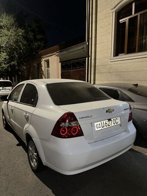 Nexia 3 avtomat kraska tozza