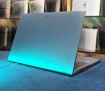Acer Aspire 5