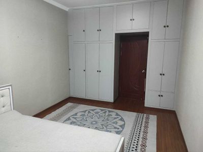 Аренда 2х комнатная квартира, м Бодомзор