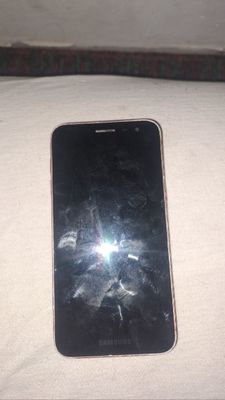 Samsung galaxy j2 core
