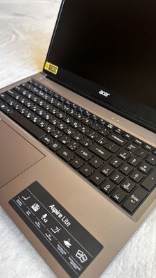 Срочна продам Acer core i5 8/256 ккробка sotiladi