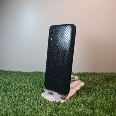 Redmi 7 sotiladi dastavka bor