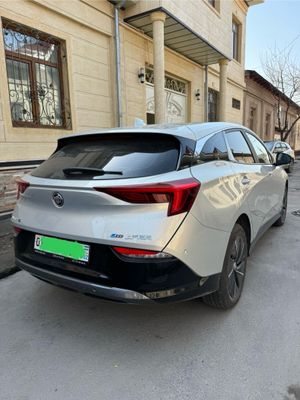 Buick velite 6 2023 yil dekabr sotiladi.