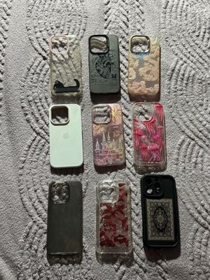 Чехлы на iPhone 15 Pro