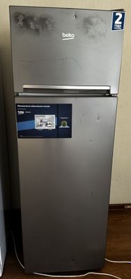 Продается холодильник Beko 280 литров / 160см