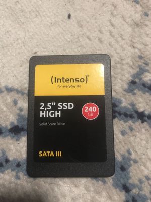 240 gb ssd hard disk noutbook va keyslarga