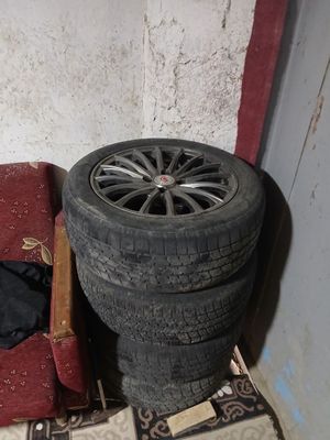 Продаются сака диски балоны R15
