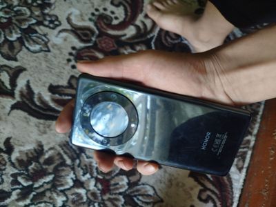 Honor x9a 5G 6/128 Ekran singan almashtirish kerak