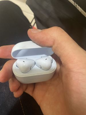 Продам наушники Huawei