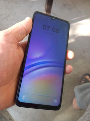 A05 samsung ideal holati tiniq 128GB hotirasi 6GB aperativkasi .