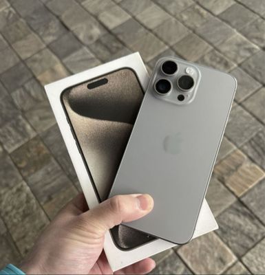 15 pro max 256 gb