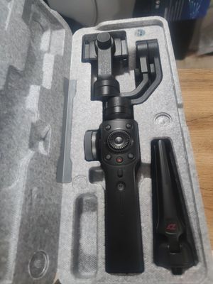 Zhiyun Smooth 4 stablizator
