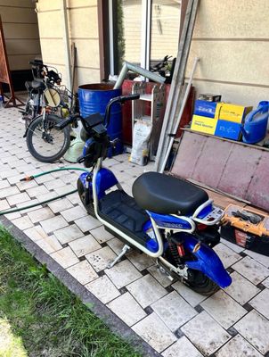 Skuter sotiladi srochna kami bor