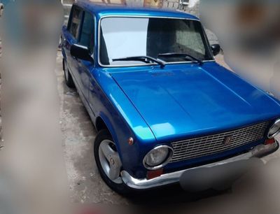 продаётся ваз 2101,салон 07,авс,колонки пионер, коробка 5ст,мотор 1,8