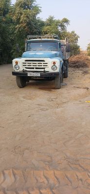Zil 130 samosval