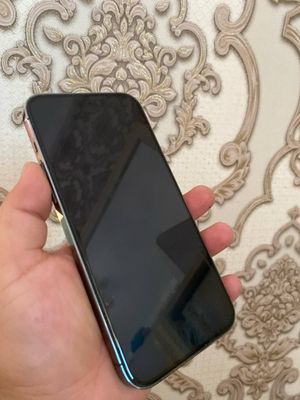 Iphone сотилади