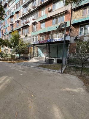 Чилонзор метро 83м2+38м2 Продаётся