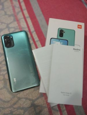 Продаётся Redmi note 10