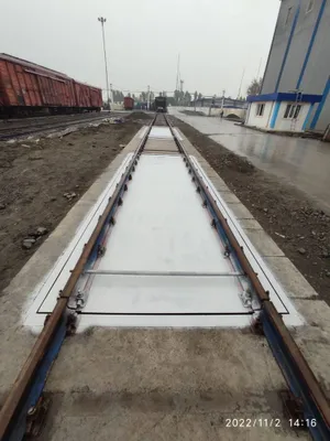 Temir yo’l, Avtomobil bunkerli tarozilar va dozatorlar весы