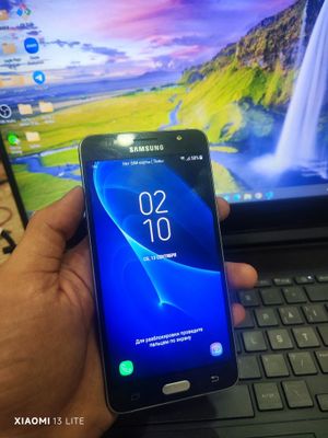 Samsung Galaxy J5 2016 2/16gb qora rang