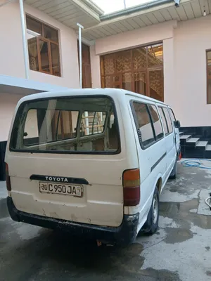 Tayota xays sotiladi