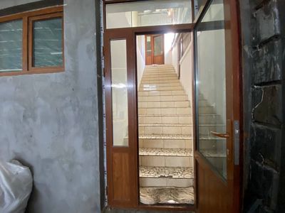 Юнусобод Чинобрдда 16 сотихли жой арендага берилади