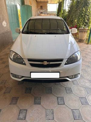 Chevrolet Gentra (Lasetti)