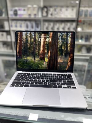 Macbook Air M2 8 256gb 13.6 inch