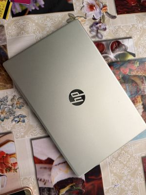 Notebook hp yangi