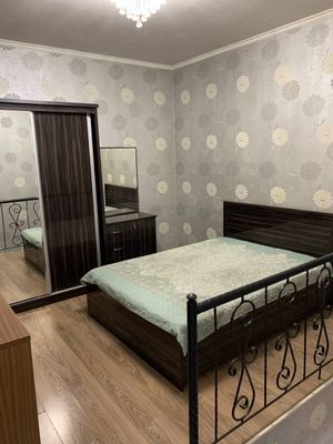 Максим горький бузбазар два уровень двухкомнатная