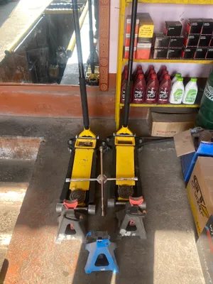 VULKANIZATSYA JIHOZLARI SOTILADI